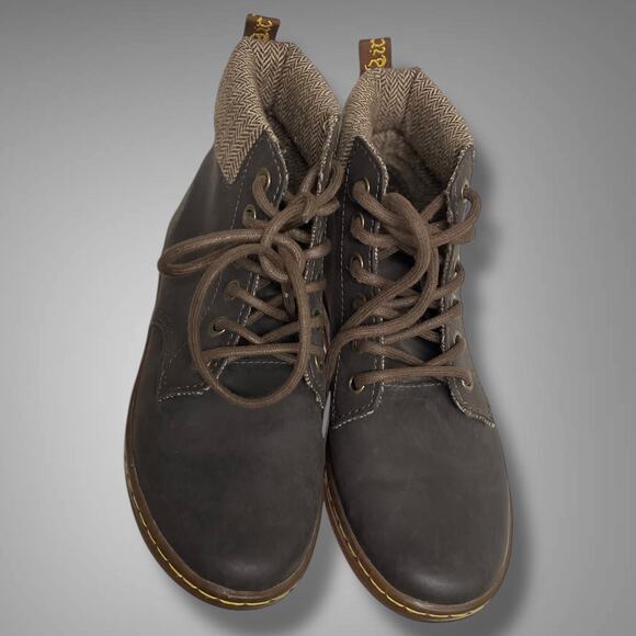 Women's Size 6  DR. MARTEN"S Maelly Brown Leather Herringbone Collar Boots EUC - Picture 5 of 9